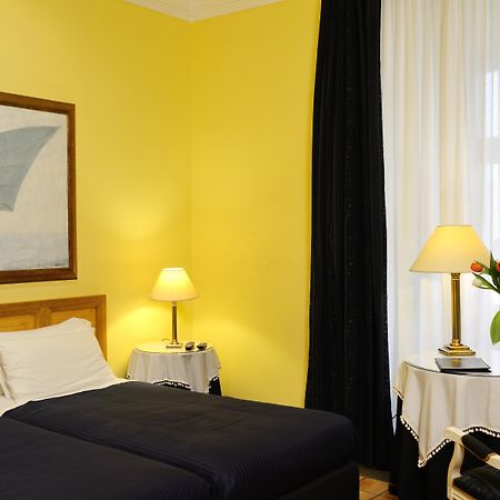 Hotel Locanda Cairoli Rome Exterior photo
